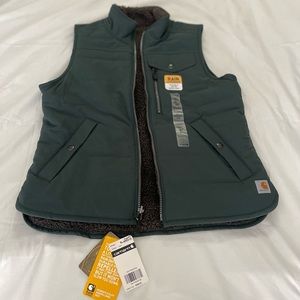 NWT CartHartt Reversible Rainproof Vest